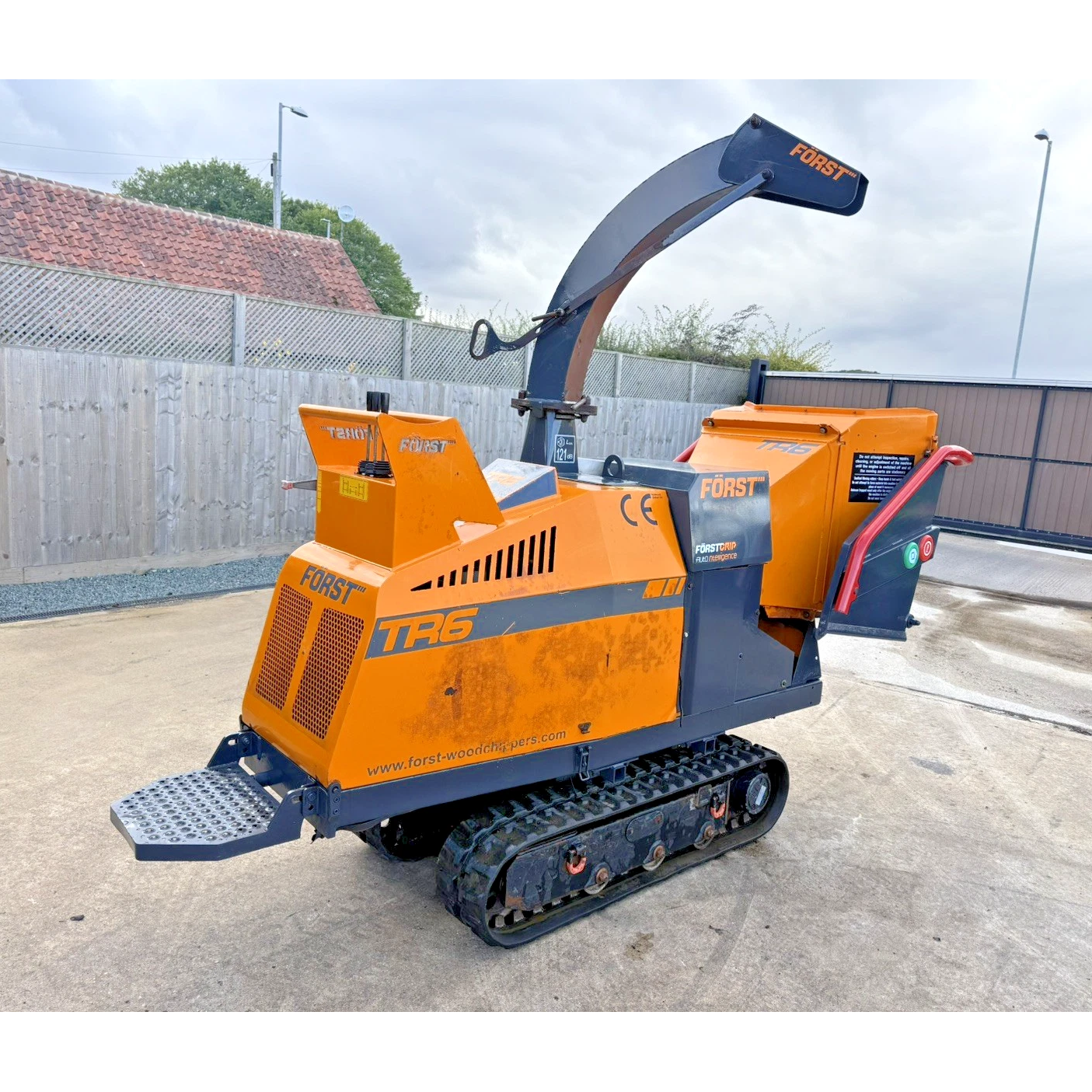 2016 FORST TR6 TRACKED DIESEL WOODCHIPPER
